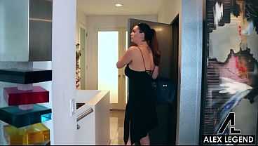Alex Legend’s Huge Cock Gets Pounded Into Alison Tyler’s Wet Pussy!