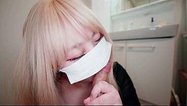 A perverted slutty gal who deliciously sucks the cock of the boy she reverse-picked up