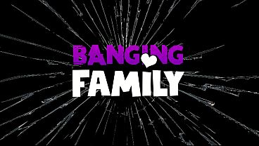 Banging Family – A Cute Black Girl is Nailed by her StepBro’s Big Cock