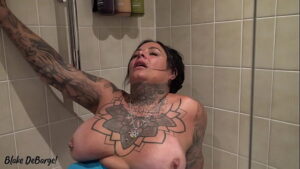 Blake DeBarge – Cheating MILF Wives Fuck BWC and BBC