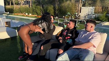 gangbang chica Indiana de dinero quiere probar 3 grandes pollas blancas, DP HARDCORE