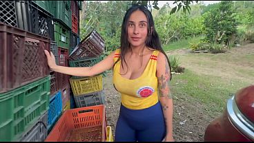 sexo con una chica de pueblo, exotica y tetona cabalgando en mi verga