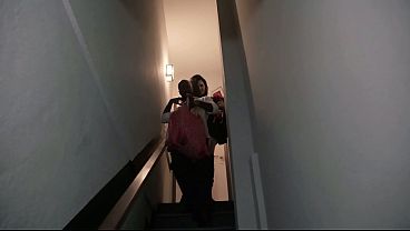 Segurança Pauzudo fodeu minha buceta no carro – A Safada Luiza Ambiel fode com segurança BBC pauzudo no carro e sai com o buceta cheia de leite.